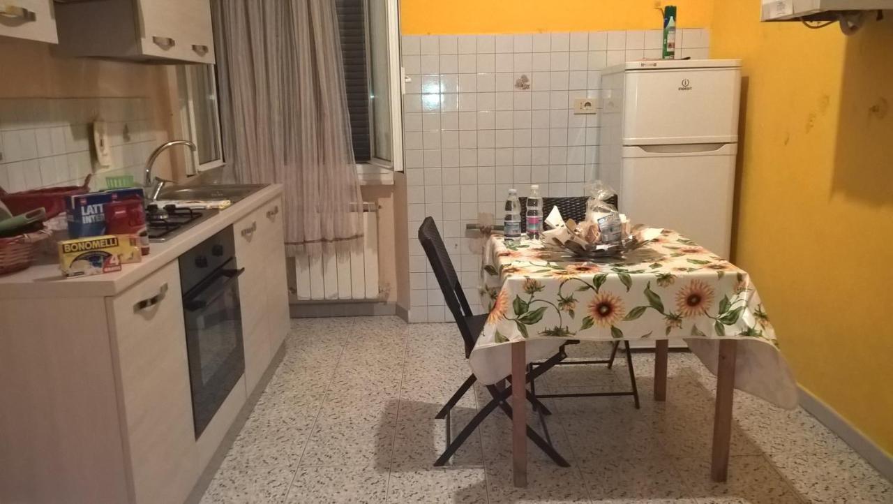 Casetta Stazione Filo Di Arianna لا سبيتسْيا المظهر الخارجي الصورة